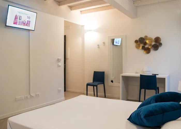 Le Stanze Di Gianmarmo - Via Marsala Casa de hóspedes Mirandola