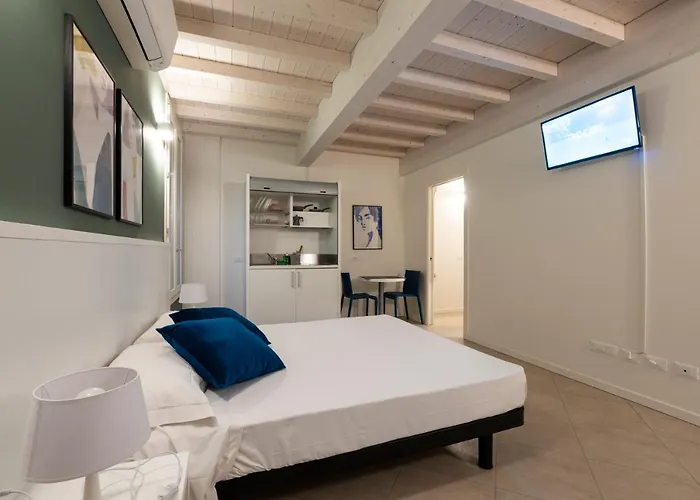 Le Stanze Di Gianmarmo - Via Marsala 3* Mirandola