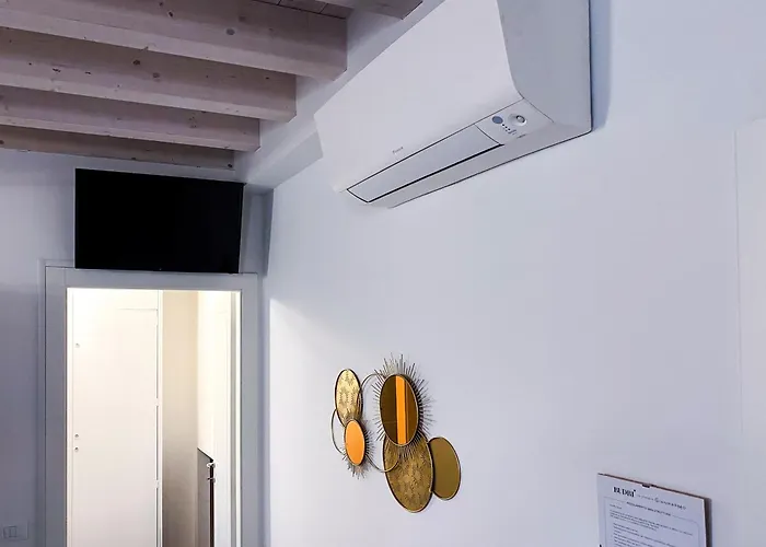 Casa de hóspedes Le Stanze Di Gianmarmo - Via Marsala Mirandola