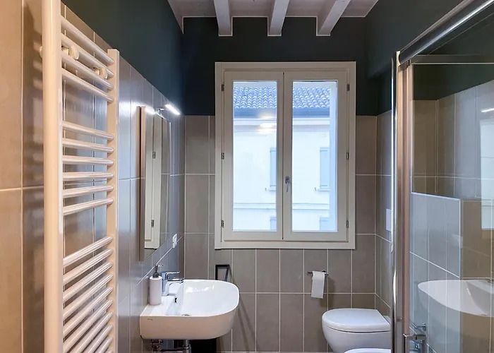 Le Stanze Di Gianmarmo - Via Marsala 3* Mirandola